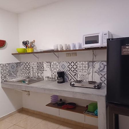 Charlys Place San Salvador Extérieur photo